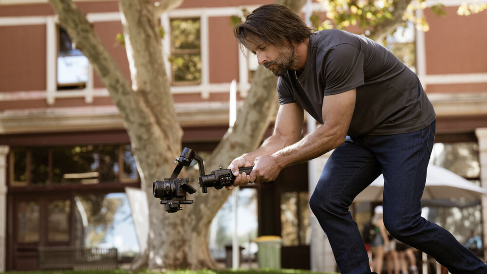 Sony α6700 — front view