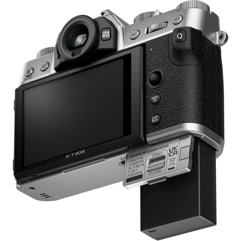 FUJIFILM X-T30 III Mirrorless Camera with 13-33mm f/3.5-6.3 Lens (Silver)