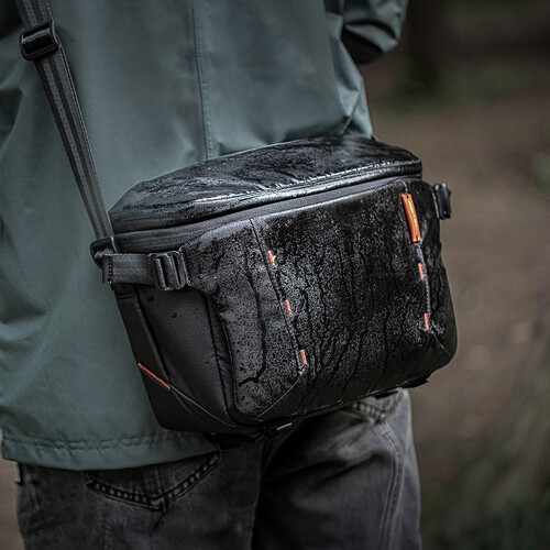 PGYTECH OneMo Sling (Black, 7L)