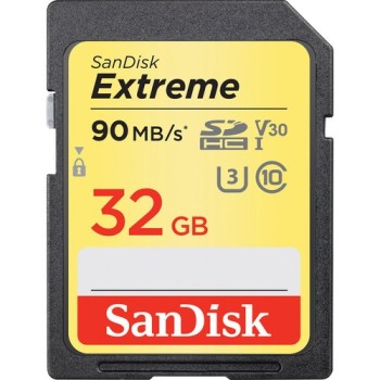 SanDisk 32GB Extreme UHS-I SDHC Memory Card Class 10