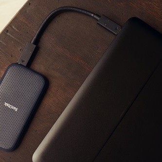 SanDisk 500GB Extreme Portable USB 3.1 Type-C External SSD